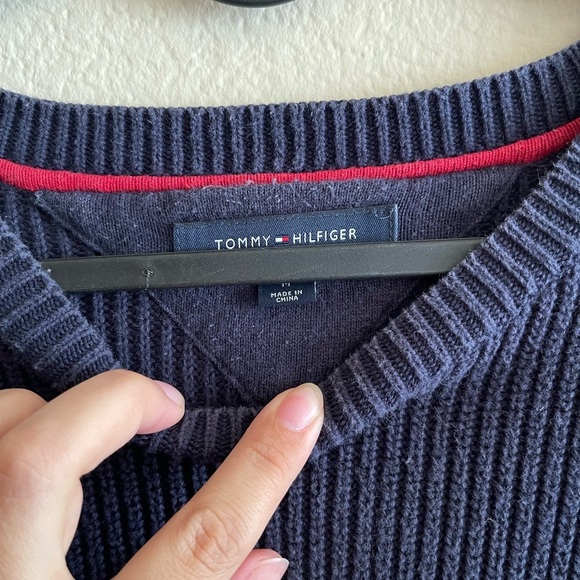 Tommy Hilfiger flag sweater - Picture 3 of 4